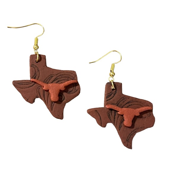 Faux Leather Texas Longhorn Earrings with gold tone hook backs approx. 1.25” - Picture 1 of 2